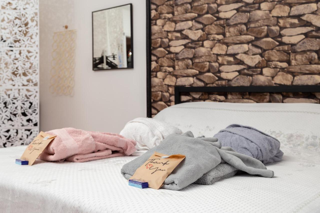 Lodge&Art - San Francesco - Trieste Center ***** Buitenkant foto