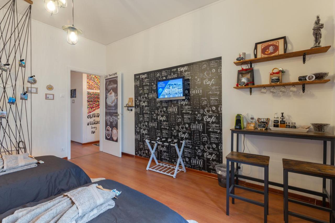Lodge&Art - San Francesco - Trieste Center ***** Buitenkant foto
